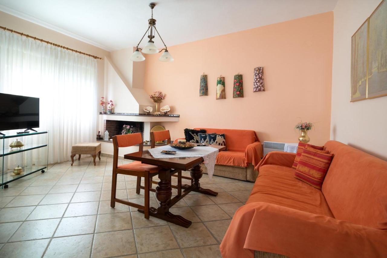 Gardenia Sea View Home โคเรฟตอน ภายนอก รูปภาพ