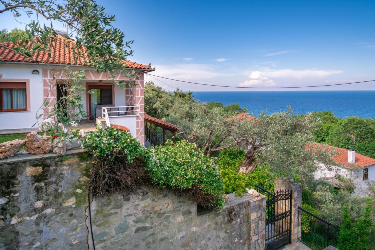 Gardenia Sea View Home โคเรฟตอน ภายนอก รูปภาพ